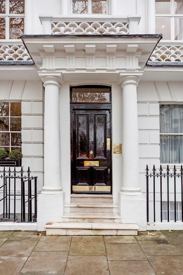 Beautiful 2 Bedrooms In Knightsbridge Apartament