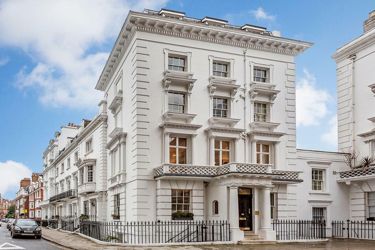 Beautiful 2 Bedrooms In Knightsbridge Londra